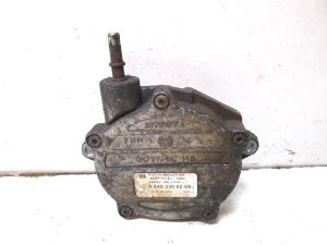 Vacuum pump - A6402300265
