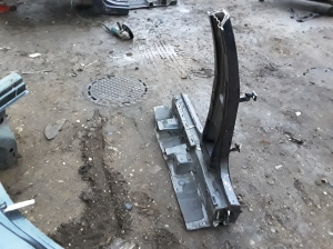 AUDI A6 C8 (2018–2025) Center pillar 4K9809840 - 3