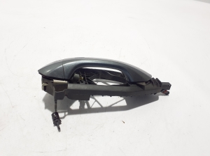 AUDI Q8 (2018–2026) Front door external opening handle and its details - 2