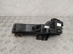 Tesla Model Y Y (2020–2026) Eesmine päevasõidutuli 150793310C - 3
