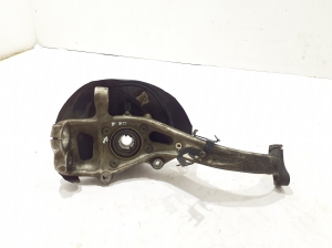 AUDI Q8 (2018–2026) Front wheel hub 4M0407254K - 2