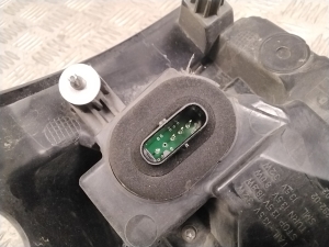 Tesla Model 3 3 (2016–2024) Eckleuchte hinten 24529202 - 4