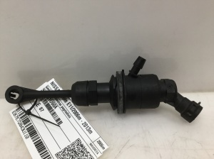 Kupplungsgeberzylinder - 306101U60A