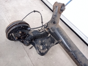 TOYOTA Aygo B40 (2014–2026) Hinterachsträger 421100H020 - 4