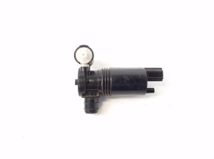 VOLVO XC60 (2008–2017) Front windshield washer pump 1007149 - 3