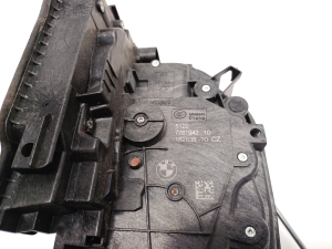 BMW X1 F48 (2015–2022) Rear side door lock 7281942 - 5