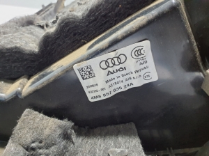 AUDI Q8 (2018–2026) Glove box 4M8857035 - 3