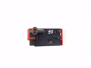Mercedes Benz E-Class W212 (2009–2015) Hood release handle (interior) A2048800900 - 3