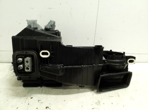 Mercedes Benz CLA-Class W117 (2013–2019) Salongi soojendus ja selle osad - 5