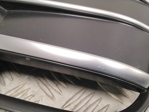 AUDI Q5 (2017–2026) Front bumper lower grille 80A807246B - 3