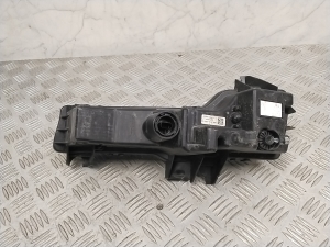 Tesla Model Y Y (2020–2026) Eesmine päevasõidutuli 150793300C - 3