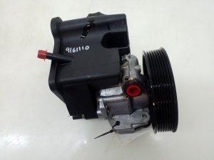 Mercedes Benz C-Class 203 (2000–2007) Roolivõimendi pump A0034664101 - 4