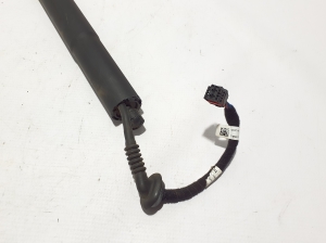 AUDI Q8 (2018–2026) Trunk lid strut 4M8827851D - 2