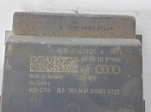 AUDI Q8 (2018–2026) Fuel pump control module 4K0906121A - 3