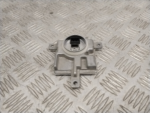 VOLVO V40 (2012–2019) Xenon headlight control unit 7226115099 - 2