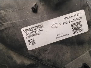 VOLVO V40 (2012–2019) Headlight 31283332 - 4