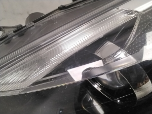 VOLVO V40 (2012–2019) Headlight 31283332 - 5