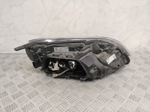 VOLVO V40 (2012–2019) Headlight 31283332 - 7