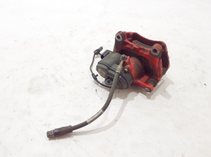 AUDI Q8 (2018–2026) Rear brake caliper 4M0615404D - 3