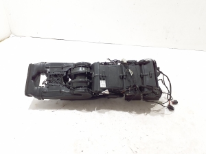 AUDI Q8 (2018–2026) Heizung und ihre Teile 4M0820004 - 2