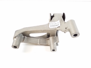 Mini Countryman F60 (2016–2026) Engine bracket 6859794 - 3