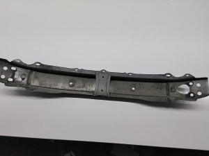 TOYOTA Yaris (2011–2020) Front bumper reinforcement 520210D070 - 4