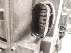 Volkswagen Tiguan (2017–2026) Scheinwerfer vorne 5NB941036C - 6