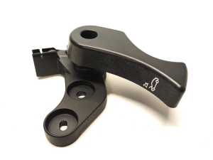  Hood release handle (interior)  - 7326517 
