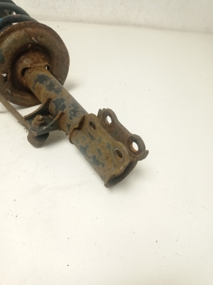 Kia Sportage (2010–2016) Front shock absorber 546503U000 - 3