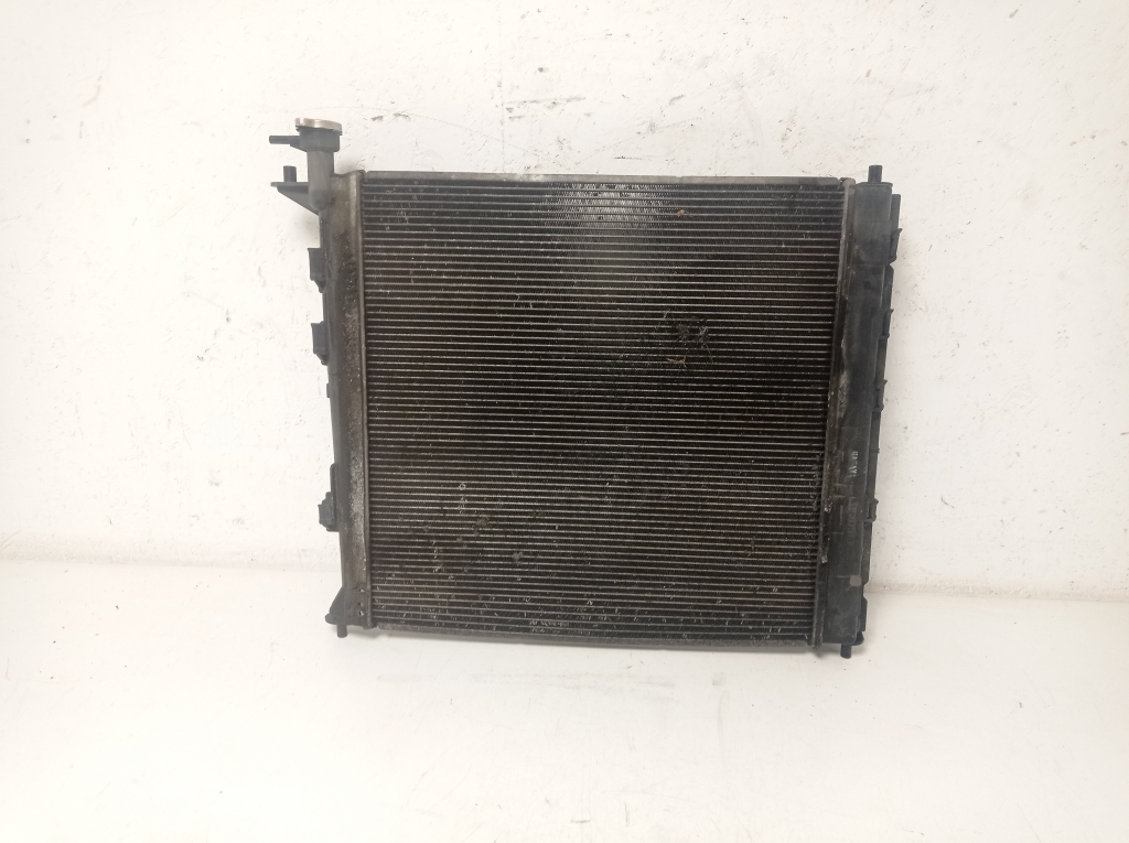 Kia Sportage (2010–2016) Motorkühler 253102Y000 Kia Sportage (2010–2016) Motorkühler 253102Y000