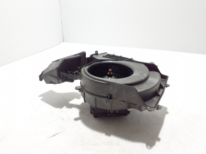 AUDI Q8 (2018–2026) Heizungsgebläsemotor 4M1820021B - 5