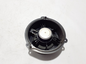 AUDI Q8 (2018–2026) Rear side door speaker 4M8035411A - 4