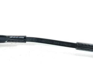 Mercedes Benz CLA-Class W117 (2013–2019) Esiklaasi puhasti hoob A1768200044 - 2