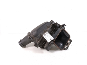 Mercedes Benz CLA-Class W117 (2013–2019) Luftfiltergehäuse A2700900601 - 2