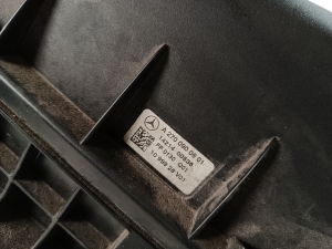 Mercedes Benz CLA-Class W117 (2013–2019) Luftfiltergehäuse A2700900601 - 5