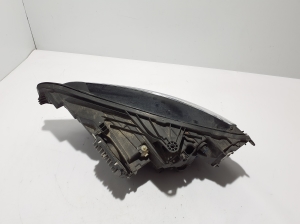 VOLVO V60 (2018–2026) Scheinwerfer vorne 32338003 - 2