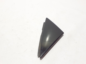 VOLVO V60 (2018–2026) Mirror triangle trim 31469402 - 2