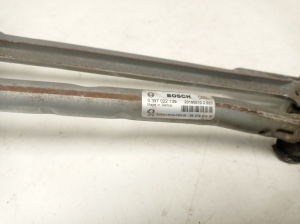 Citroen C3 (2016–2026) Windshield wiper mechanism and its parts 9827963480 - 4