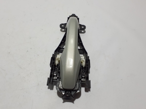 VOLVO V60 (2018–2026) Front door external opening handle and its details - 2
