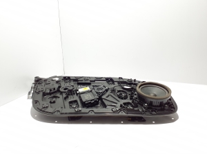 VOLVO V60 (2018–2026) Front door window regulator 31462704 - 5