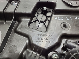 VOLVO V60 (2018–2026) Front door window regulator 31462705 - 2