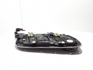 VOLVO V60 (2018–2026) Front door window regulator 31462705 - 4
