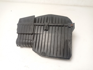 Citroen C3 (2016–2026) Luftfiltergehäuse 9813534180