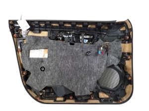 Mercedes Benz CLA-Class W117 (2013–2019) Esiukse polster A1177200401 - 2