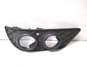 Front bumper fog lamp cover - A2048801024