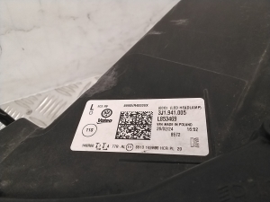 Volkswagen Passat B8 (2014–2023) Scheinwerfer vorne 3J1941005 - 4