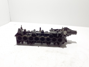 VOLVO V60 (2018–2026) Ansaugkrümmer 32223914 - 2