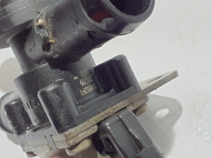 VOLVO V60 (2018–2026) Auxiliary water pump 31493261 - 3