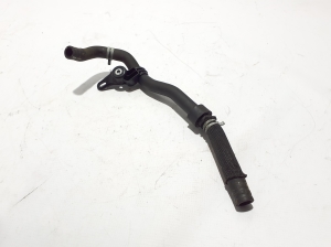 VOLVO V60 (2018–2026) Wasserschlauch Kühler 32138845 - 2