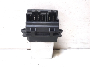 Salona plecu motora pretestība - 04885482AC  04885482ACA